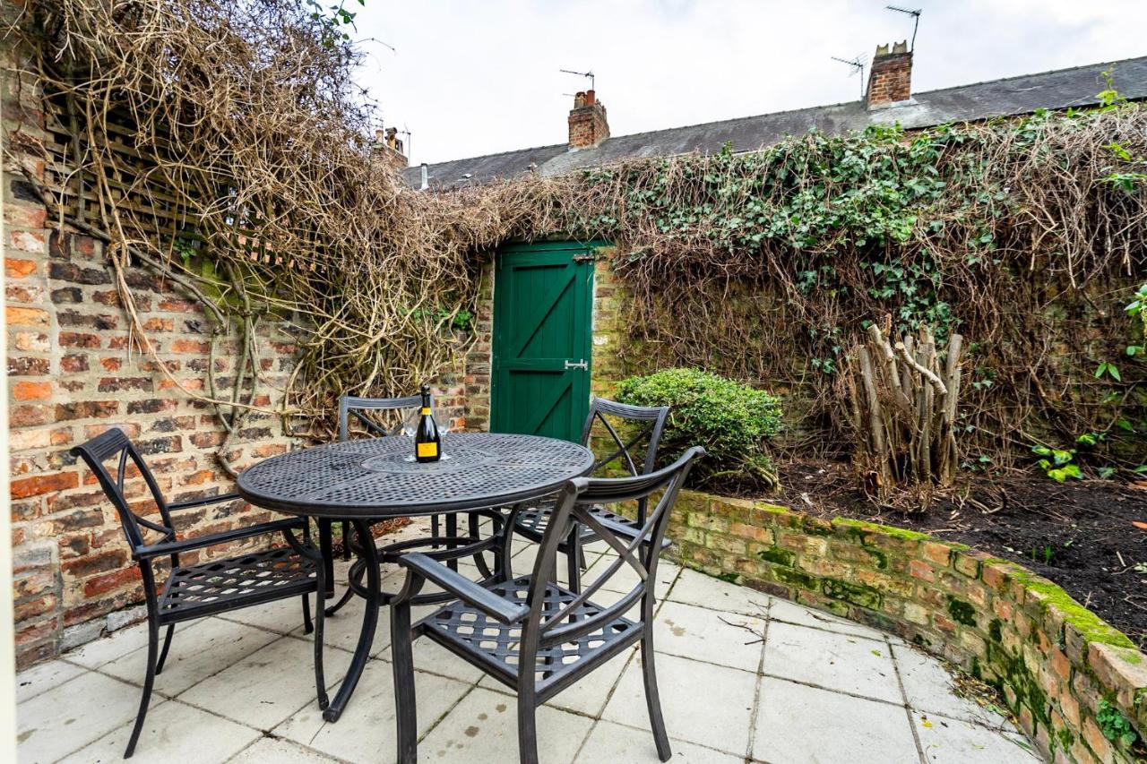 7 St John'S Crescent Villa York Kültér fotó